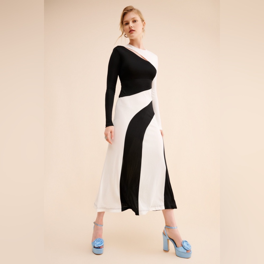 FARM Rio Black and White Midi Dress